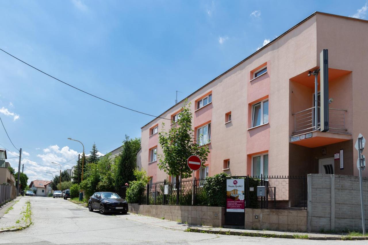Penzion Rozalia Hotel Kosice Ngoại thất bức ảnh