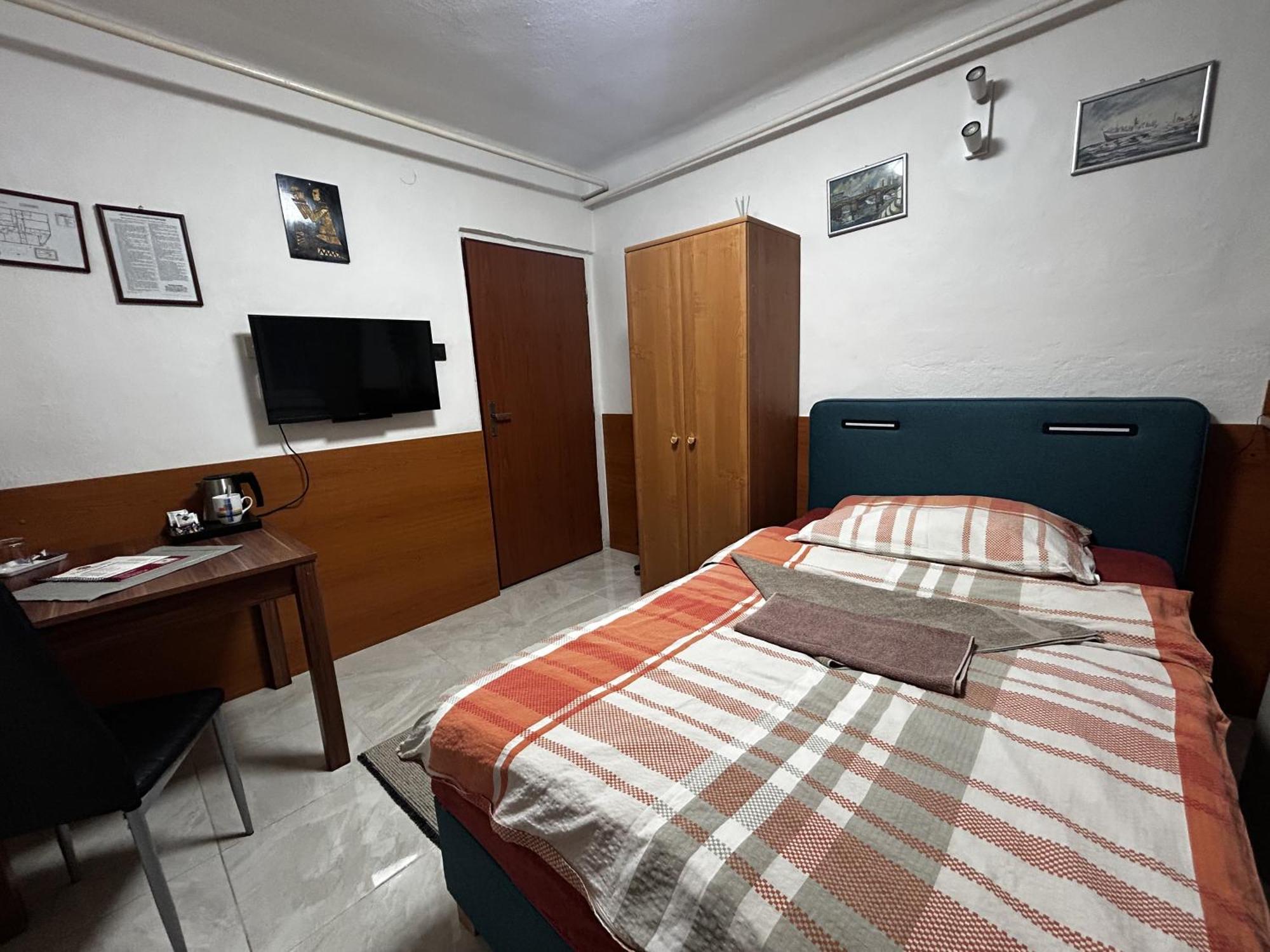 Penzion Rozalia Hotel Kosice Ngoại thất bức ảnh